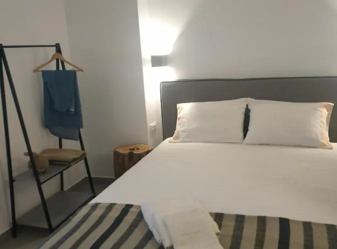 Enalion-tinos Bed & Breakfast 3*